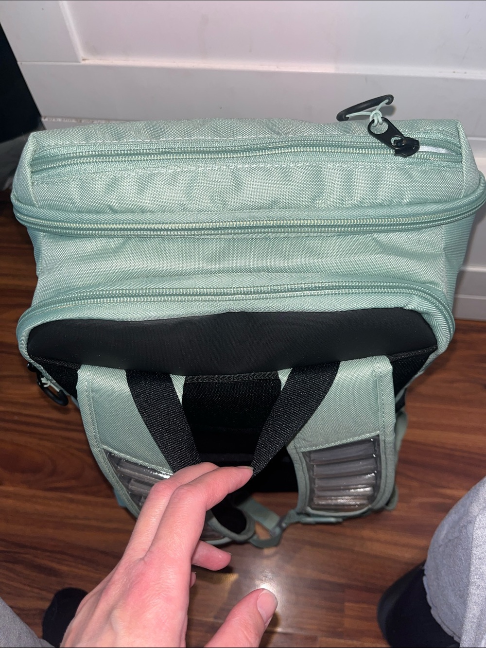 Nike Elite Book Bag . Green. Brand New with tags - Picture 4 of 8